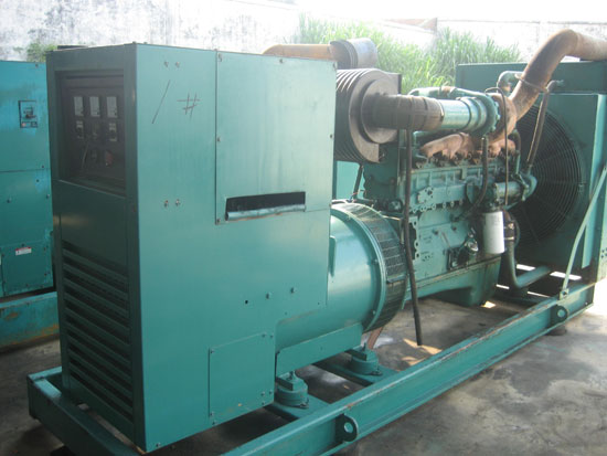 武鸣租赁发电机- 发电机碳刷磨损的原因是什么