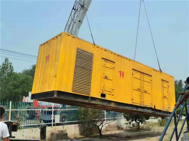 武鸣300KW柴油发电机组油耗是多少？