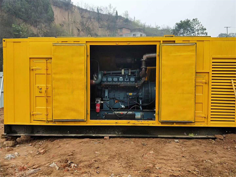 武鸣发电机租赁冷却液的沸点降低到多少时需要更换