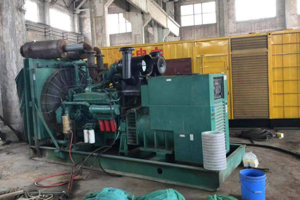 武鸣发电机组的空气滤清器应该如何保养？