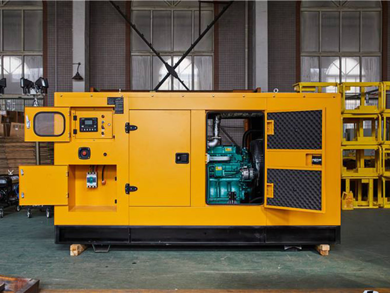 武鸣柴油发电机组预热完成后，启动时需要注意什么？