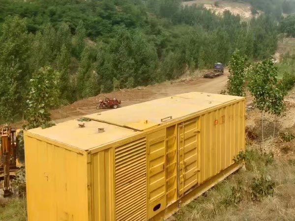 武鸣柴油发电机组冬季日常维修注意事项?